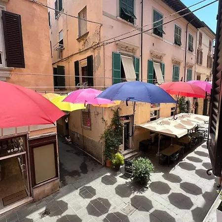 -residenza Stagio Stagi- Center - Free Wifi - Ac Apartman