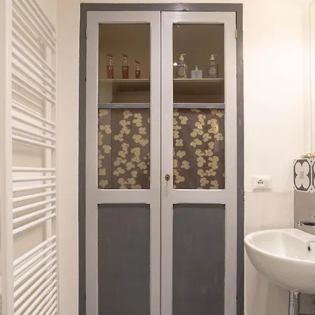 Apartman -residenza Stagio Stagi- Center - Free Wifi - Ac